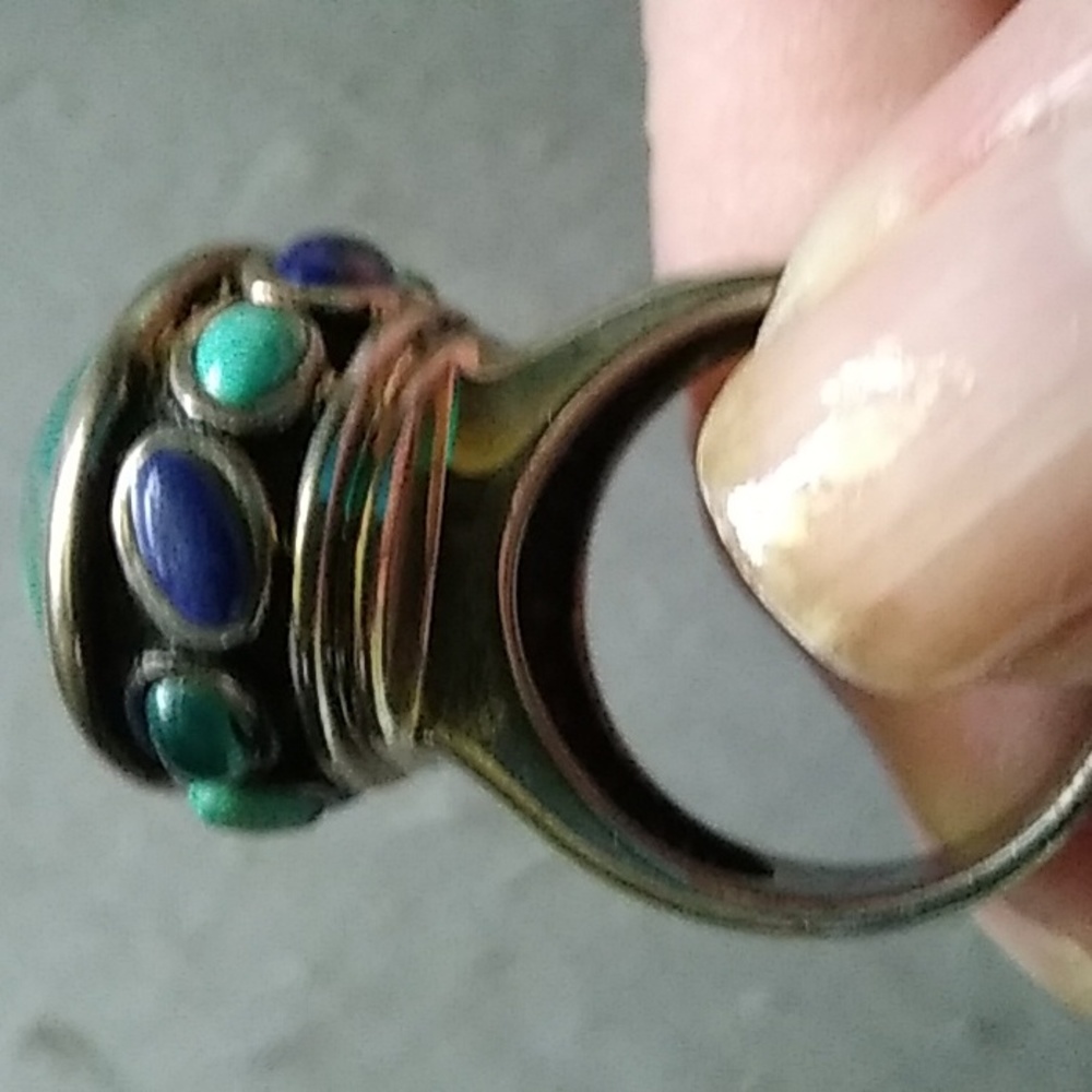 Large stone turquoise and silver vintage ring,no major issues size 8 - Picture 4 of 4